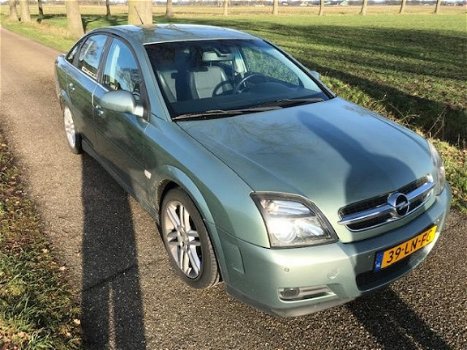 Opel Vectra GTS - 3.2 V6 Elegance airco pdc automaat - 1