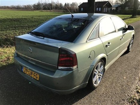 Opel Vectra GTS - 3.2 V6 Elegance airco pdc automaat - 1