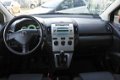 Toyota Verso - 1.6 VVT-i Terra | Airco | Trekhaak | Startknop - 1 - Thumbnail