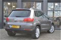 Volkswagen Tiguan - 2.0 200pk Automaat | Leer | Navigatie | Schuifdak - 1 - Thumbnail
