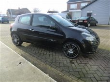 Renault Clio - 1.4-16V Team Spirit