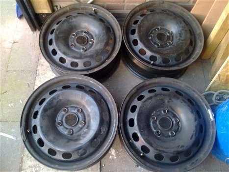 4 Stalen velgen Vw Passat Audi A6 16 Inch 5x112 - 1