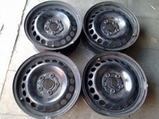 4 Stalen velgen Mercedes Benz W169 W245 A + B klasse 5x112