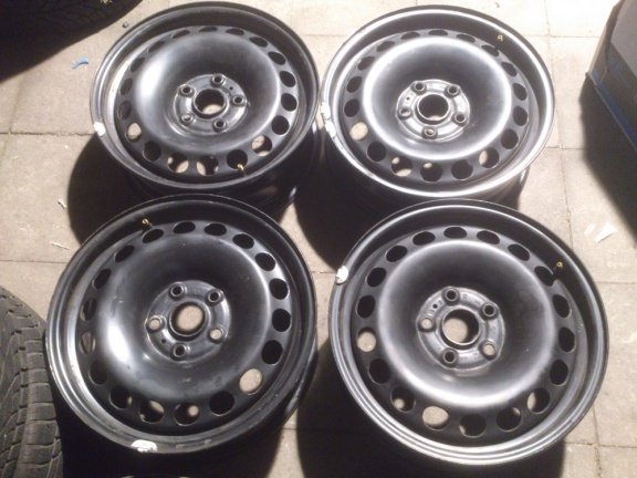4 Stalen velgen Vw Passat Eos Scirocco 5x112 16 Inch - nr. 1