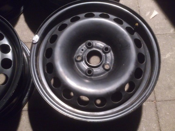 4 Stalen velgen Vw Passat Eos Scirocco 5x112 16 Inch - Afbeelding 2