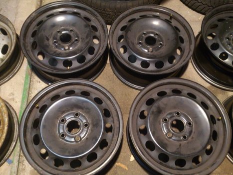 4 Stalen velgen Vw Golf 5 6 Touran Audi A3 5x112 16 Inch - 1