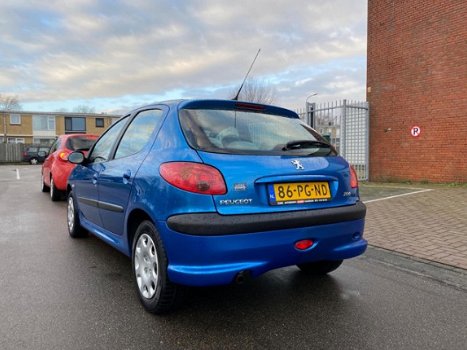 Peugeot 206 - 1.4-16V Gentry / Airco / Elek Ramen - 1