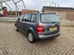 Volkswagen Touran - 1.6-16V FSI Athene - 1 - Thumbnail