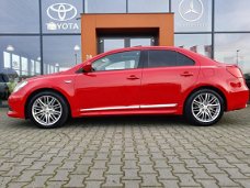 Suzuki Kizashi - 2.4 Sport LEER / SCHUIFDAK / TOP