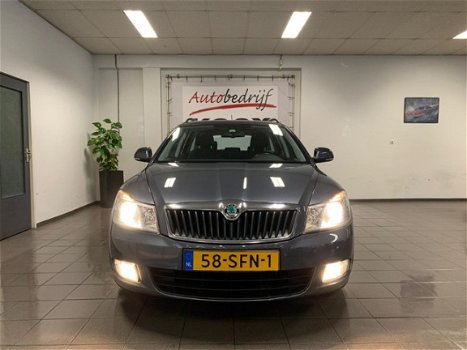 Skoda Octavia Combi - 1.2 TSI Ambition Business Line * 1e Eig / Navigatie / Cruise control - 1