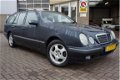 Mercedes-Benz E-klasse Combi - 240 125KW Classic Automaat - 1 - Thumbnail