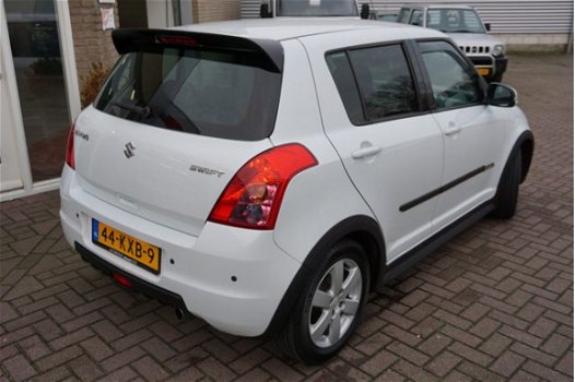 Suzuki Swift - 1.3I 68KW Limited - 1