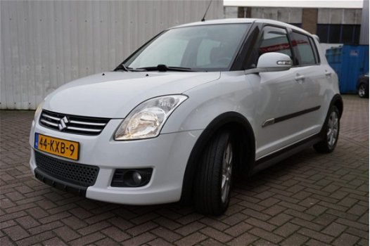 Suzuki Swift - 1.3I 68KW Limited - 1