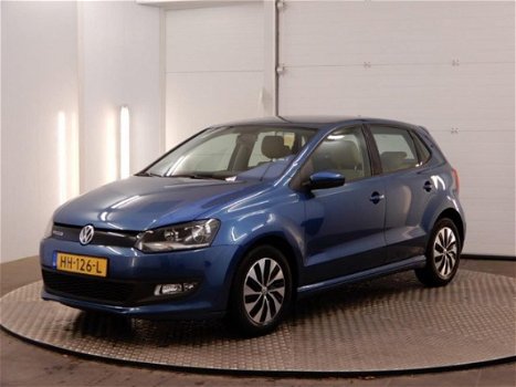 Volkswagen Polo - 1.0 Edition Full, Navigatie+Volbeigeleder=DECEMBER 2015 - 1