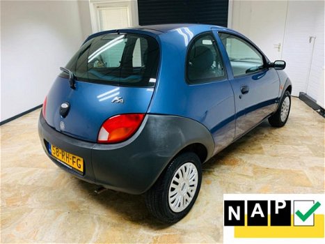 Ford Ka - 1.3 Style ZONDAG ' s open van 12-tot 17 uur - 1