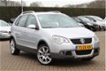 Volkswagen Polo - 1.4-16V Cross / Airco / Dealer onderhouden / Trekhaak / Climatronic / Cruise Contr - 1 - Thumbnail