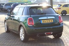 Mini Mini Cooper - D 1.5 Chili / Navigatie / Panoramadak / Half leder / Parkeerhulp / Head-up displa