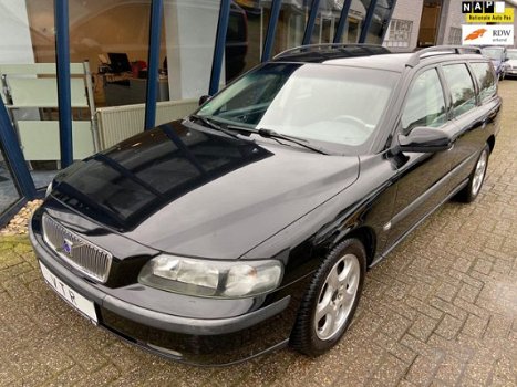 Volvo V70 - 2.4 Comfort Line 140PK - 1