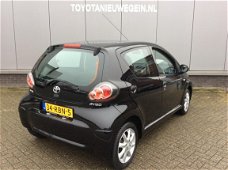 Toyota Aygo - 1.0 VVT-i 5D Now, airco,