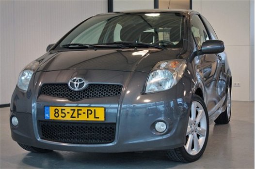 Toyota Yaris - 1.8 VVTi TS 133pk Sport AirCo - 1