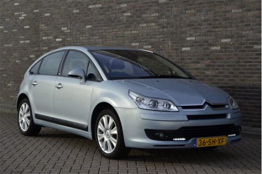 Citroën C4 - 2.0-16V Exclusive Automaat Prachtige auto - 1