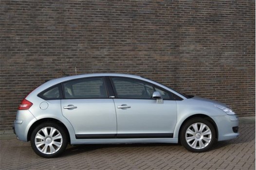 Citroën C4 - 2.0-16V Exclusive Automaat Prachtige auto - 1