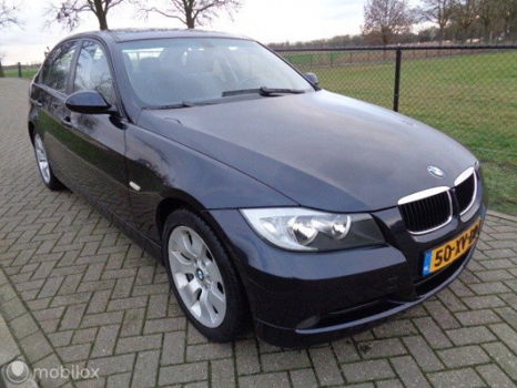 BMW 3-serie - 320d CLIMA / CRUISE - 1