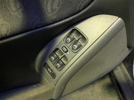 Mercedes-Benz C-klasse - 200 CDI Elegance | Automaat | C. Control | Airco | Trekhaak | Apk 2021 | - 1