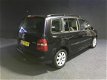 Volkswagen Touran - 1.6-16V FSI Athene | AIRCO | ELEK RAAM | SUUTRBEK | 2004 | ZWART | 5 PERS - 1 - Thumbnail