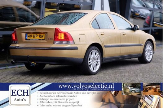 Volvo S60 - 2.4 140 pk Edition Climate Control, 17 inch, Trekhaak - 1
