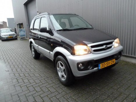 Daihatsu Terios - 1.3 DX Airco/LMV/zeer nette auto/ kleur zwart/zilver - 1