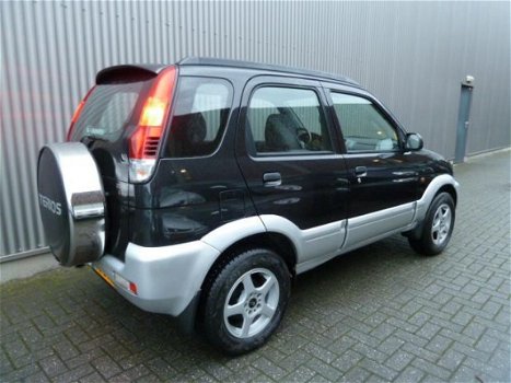 Daihatsu Terios - 1.3 DX Airco/LMV/zeer nette auto/ kleur zwart/zilver - 1