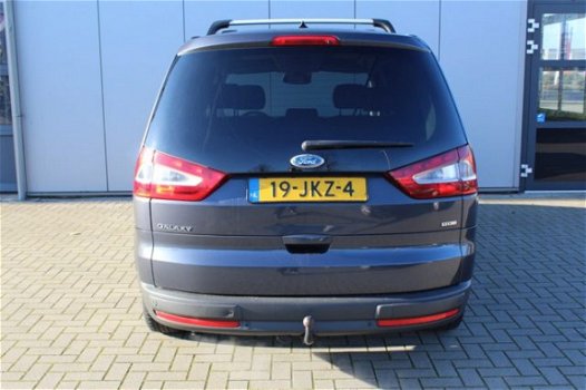 Ford Galaxy - 2.0 TDCI GHIA AIRCO NAVI BLEUTOOTH TREKHAAK - 1