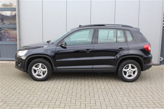 Volkswagen Tiguan - 1.4 TSI TRENDenFUN AIRCO NAVI TREKHAAK - 1