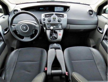 Renault Scénic - 2.0 16V Navigatie Xenon Leder PDC NAP - 1