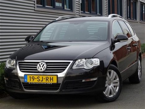 Volkswagen Passat Variant - 2.0 TDI Highline Navi Leder PDC - 1