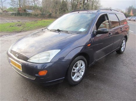 Ford Focus Wagon - 1.6-16V Ghia nw apk 12-2020 airco - 1