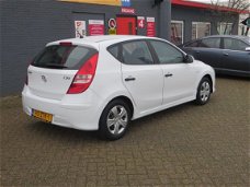 Hyundai i30 - 1.4i i-Drive Cool