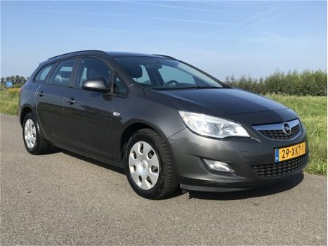 Opel Astra Sports Tourer - 1.4 Anniversary Ed. 2012 met Navi/Airco/Elek pakket - 1