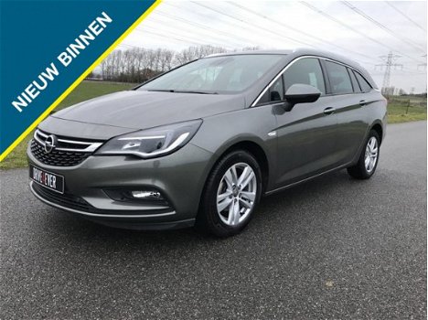 Opel Astra Sports Tourer - 1.4 Innovation Full 2018 Aut met Navi/Leder/Lane assist - 1