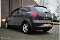 Seat Altea - 1.6 Reference met nieuwe apk en trekhaak - 1 - Thumbnail