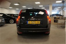 Volvo V50 - 2.0 2e EIG | 121DKM | DEALERAUTO | XENON| SUMMUM