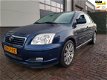 Toyota Avensis - 2.0 VVTi Linea Luna LMV/parkeersensoren/cruisecontrol/Airco/ - 1 - Thumbnail