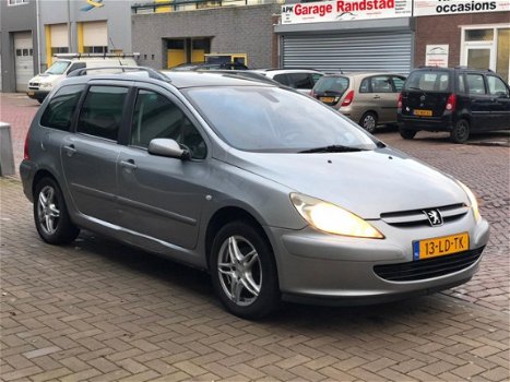 Peugeot 307 SW - 1.6 16V ClimateControl/Dealeronderhouden/panoramadak/cruisecontrol - 1