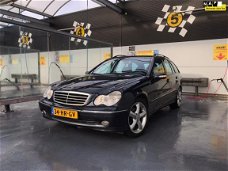 Mercedes-Benz C-klasse Combi - 180 Elegance NWE APK, TOP