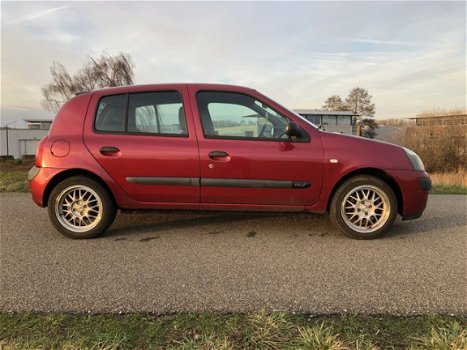 Renault Clio - 1.2-16V Authentique NIEUWE APK | EL RAMEN | 4 DEURS - 1