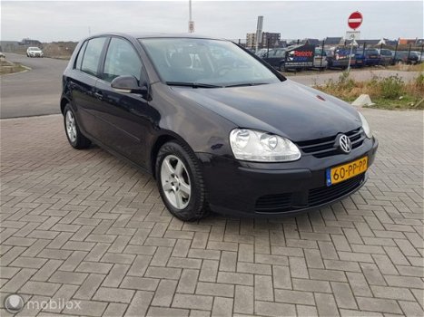 Volkswagen Golf - 1.9 TDI Comfortline - 1