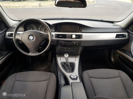 BMW 3-serie - 320i edition - 1