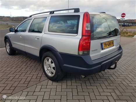 Volvo V70 Cross Country - 2.4 T Comfort Line - 1