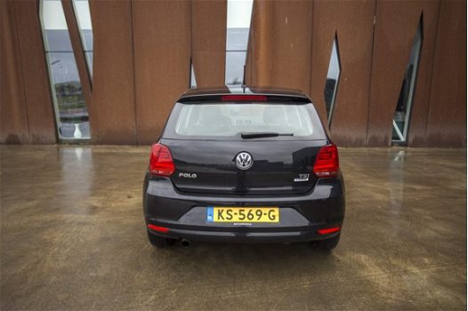 Volkswagen Polo - 1.2 TSI Comfortline Connected Series - 1